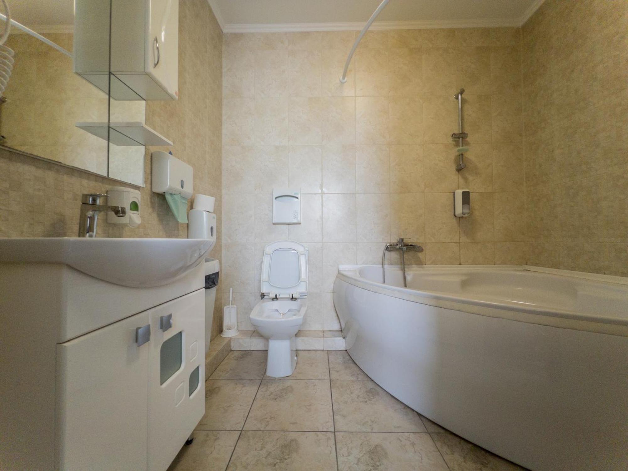 Орк "Блісс" Hotel Rivne Quarto foto