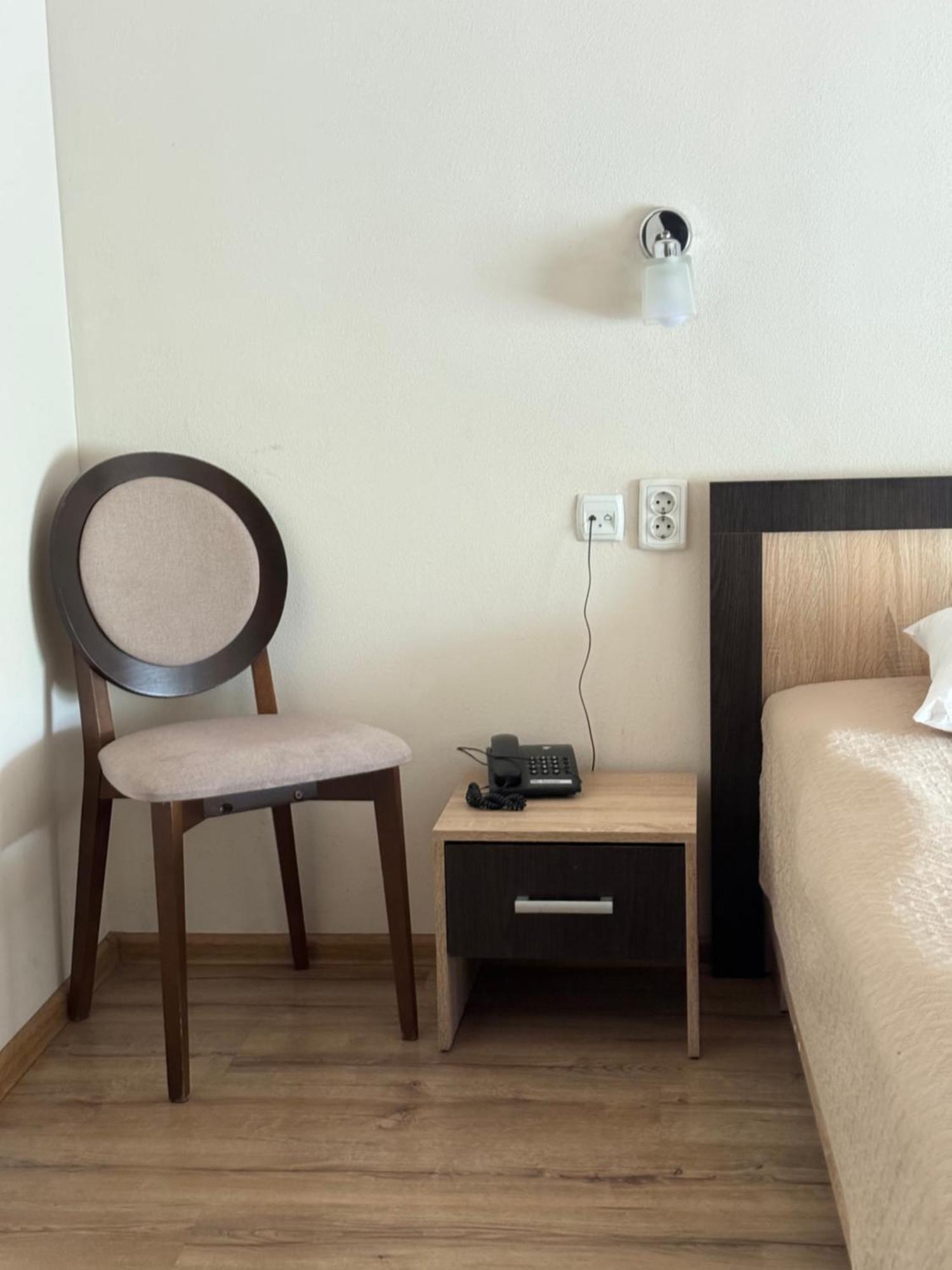 Орк "Блісс" Hotel Rivne Quarto foto